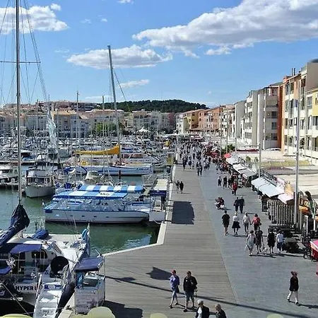 Apartament Amoureva,t2, Vue Lagon, Proche Mer, Parking, Clim, Piscine *
