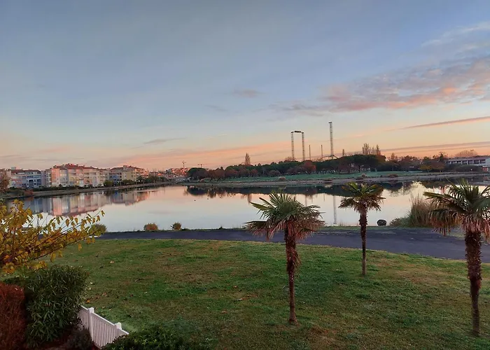 Amoureva,t2, Vue Lagon, Proche Mer, Parking, Clim, Piscine *